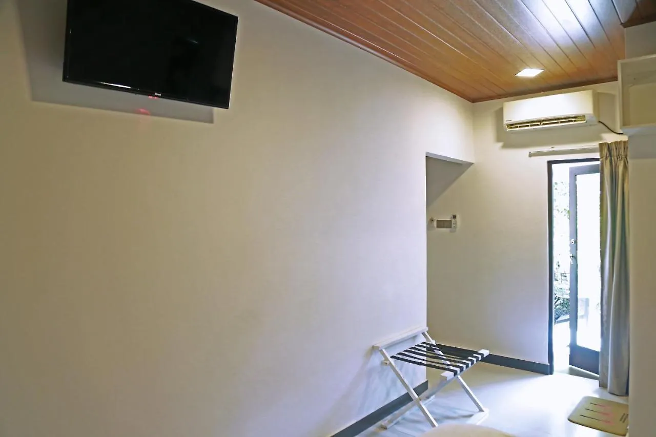Bed & Breakfast The Branch B&B Negombo Sri Lanka